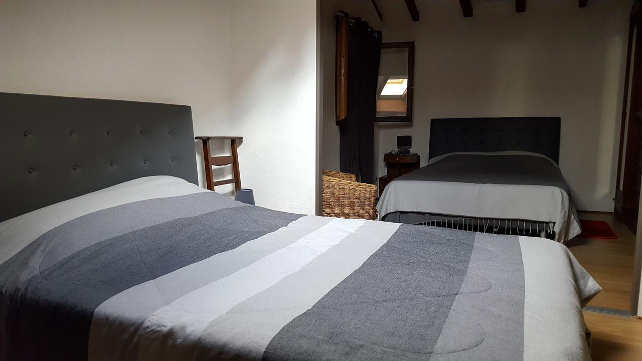 Aux Oliviers Hotell Homps  Eksteriør bilde